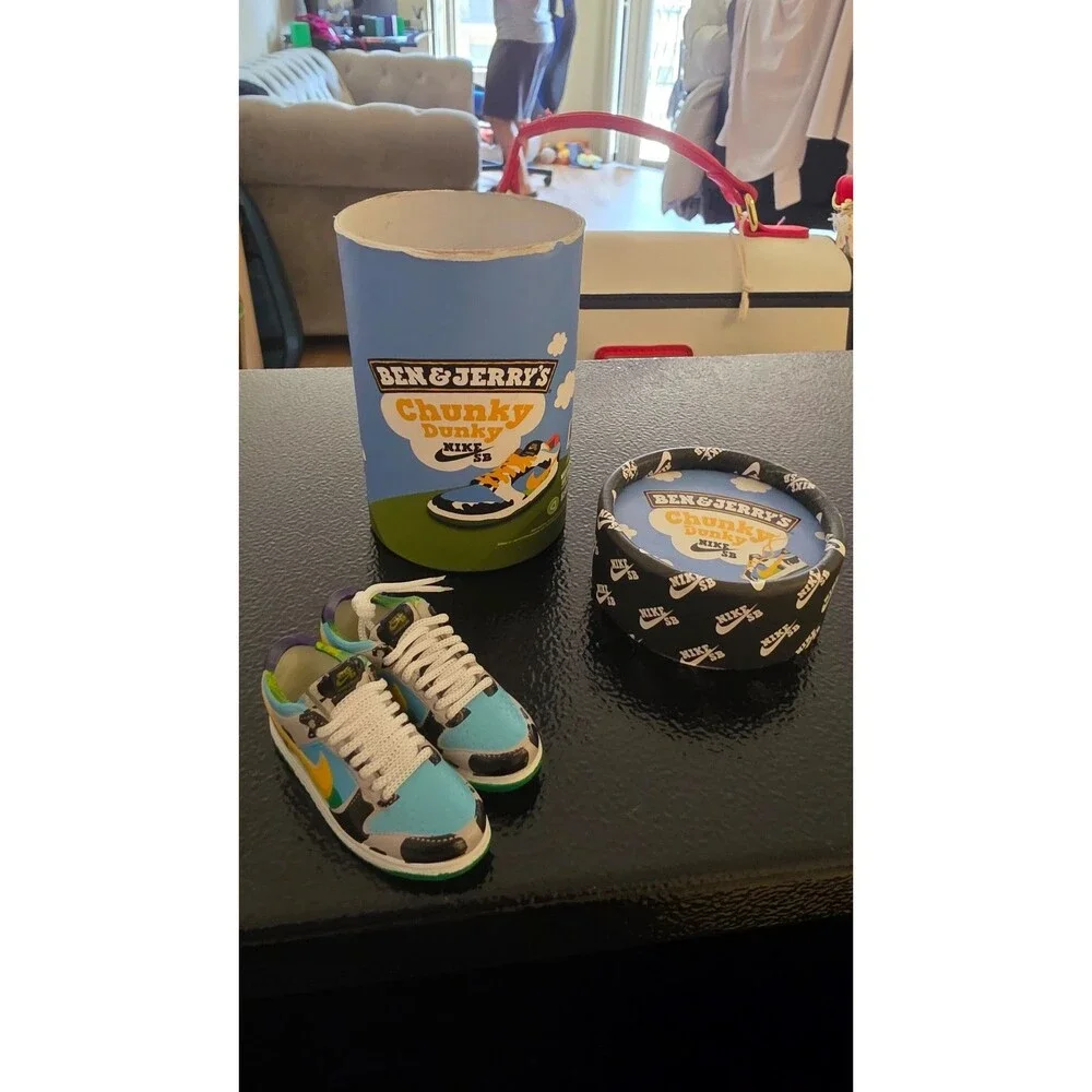 BEN & JERRY'S mini shoes Nike SB